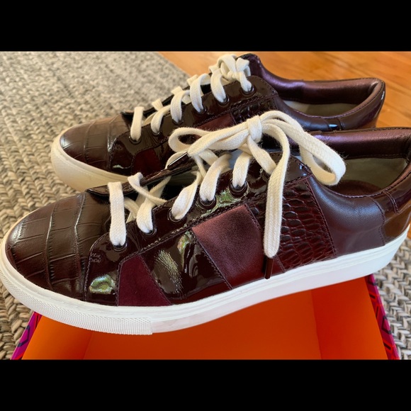 tory burch ames sneaker